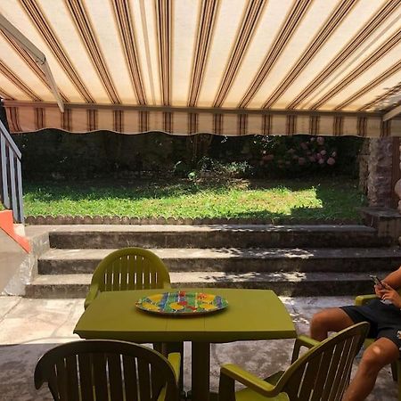 Joli Appartement Avec Terrasse Et Jardin - Vue Sur Montagne Bagnères-de-Bigorre Eksteriør billede