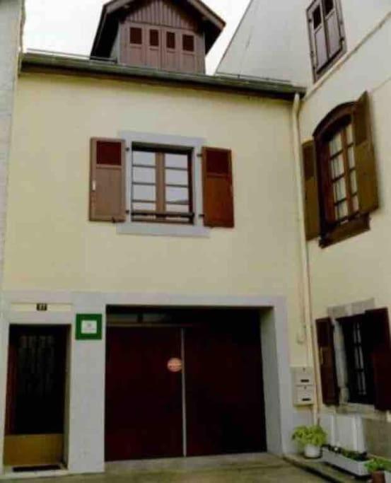 Joli Appartement Avec Terrasse Et Jardin - Vue Sur Montagne Bagnères-de-Bigorre Eksteriør billede